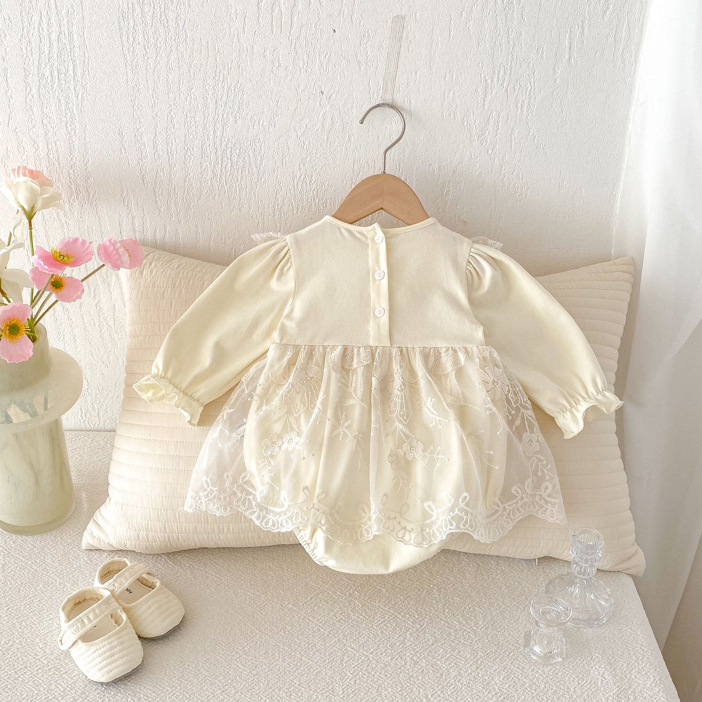 Spring Arrival Baby Girls Cute Floral Embroidered Tulle Long Sleeves Onesies
